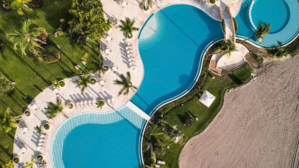 Pool 51